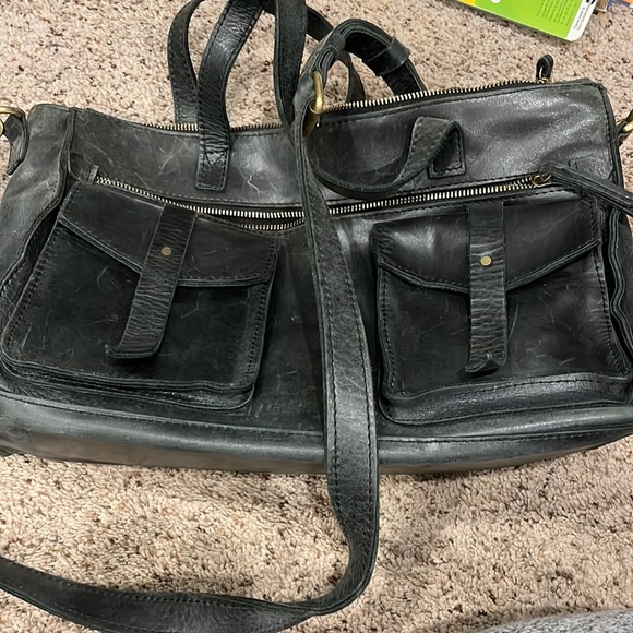 Raven + Lily Bags Raven Lily Leather Large Crossbody Black Bag